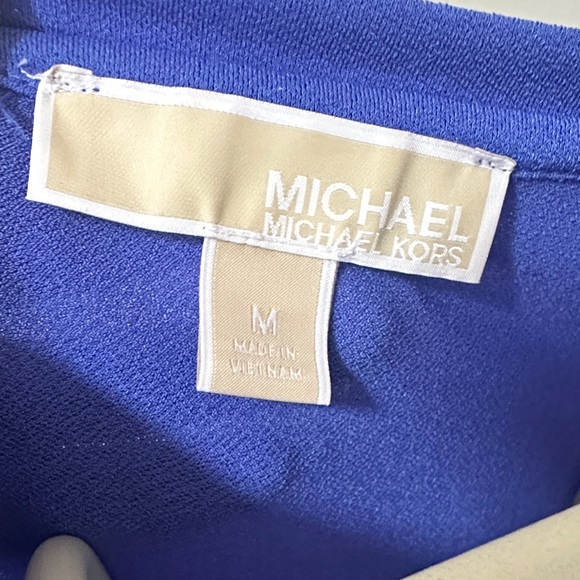 Elegant Blue Short Sleeve Dress - Picture 2 of 5